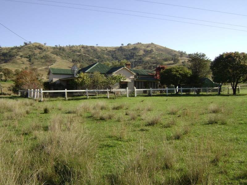 1999 "HOLLINGVALE" ROUCHEL ROAD, Scone NSW 2337, Image 1