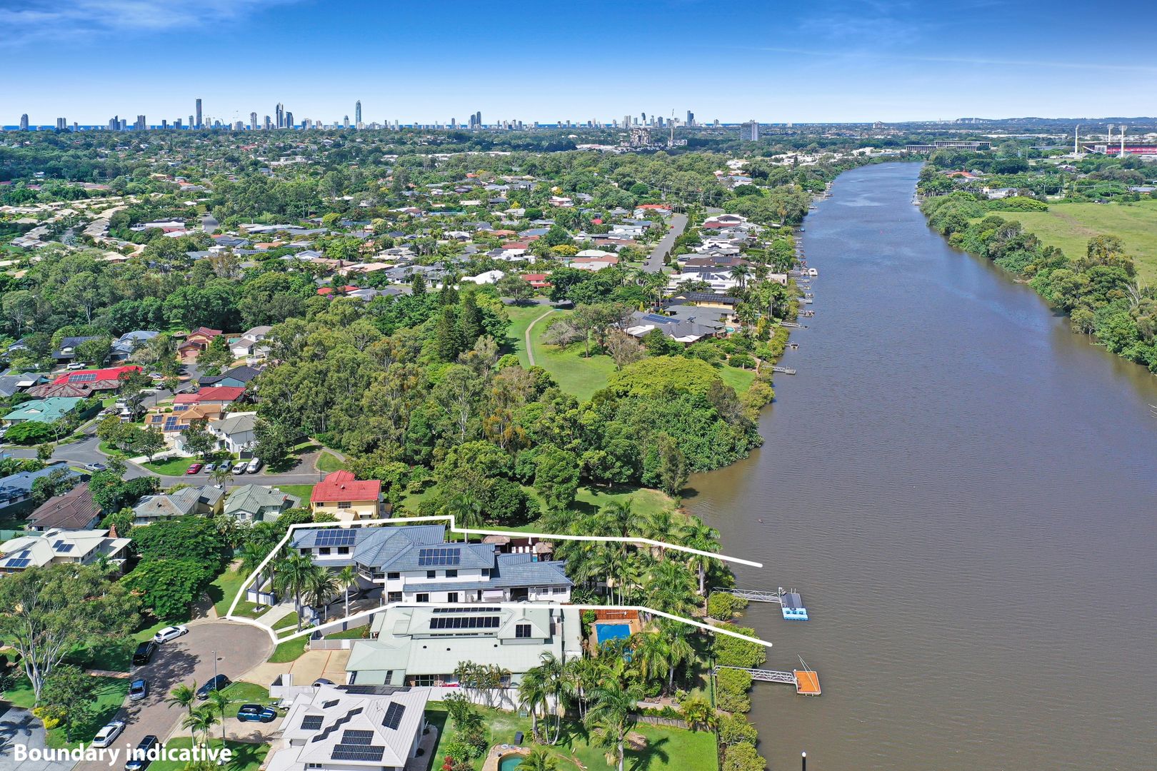 21 Riverbank Court, Ashmore QLD 4214, Image 2