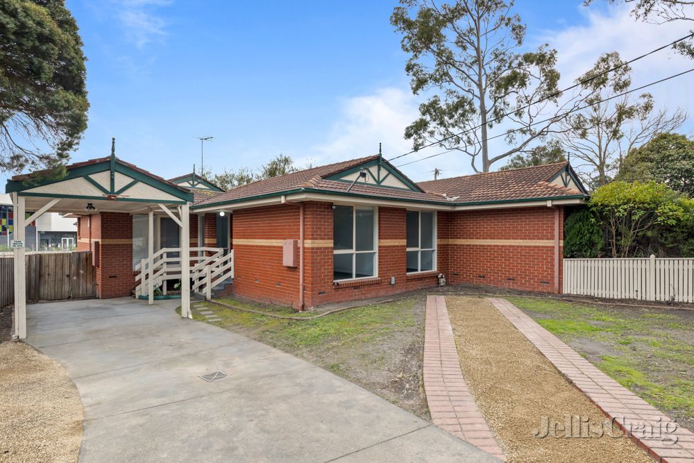 3 bedrooms Apartment / Unit / Flat in 5 Minaki Avenue DONCASTER EAST VIC, 3109