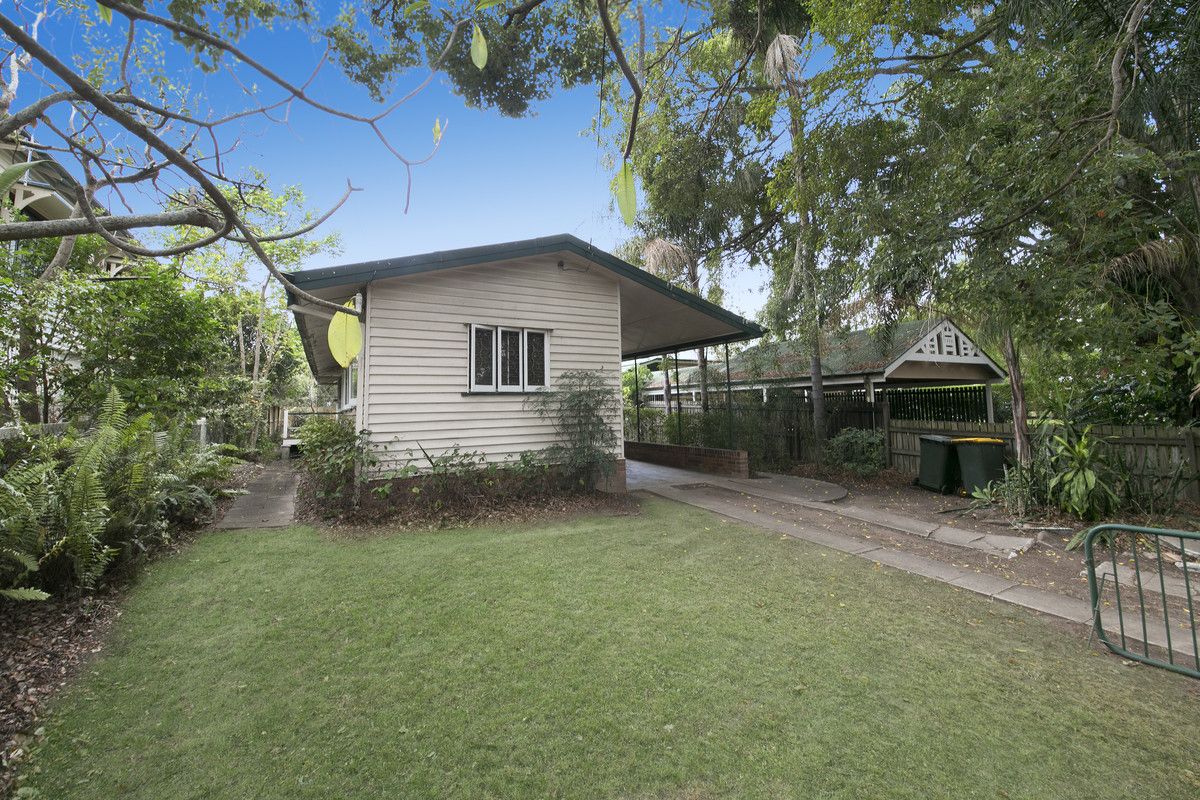 70 Laurel Avenue, Chelmer QLD 4068, Image 1