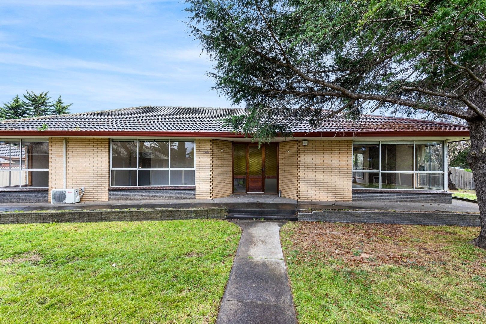 3 bedrooms House in 95 Princes Highway WERRIBEE VIC, 3030