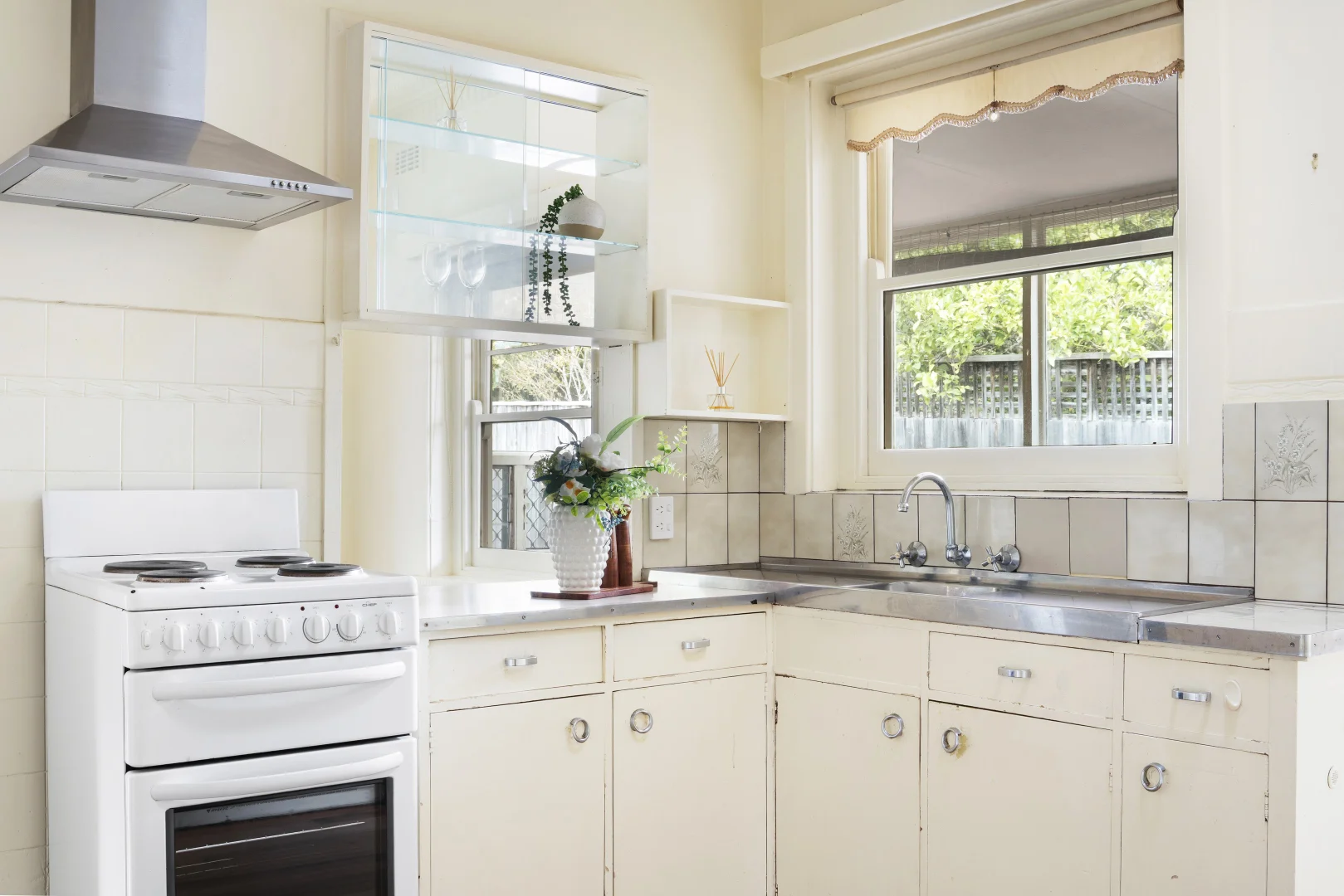 Additional image 6 of 3 Tulip Grove, Cheltenham VIC 3192