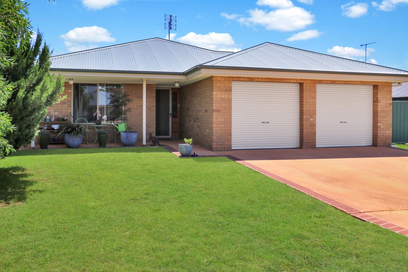 6 Lady Mary Drive, West Wyalong NSW 2671, Image 0