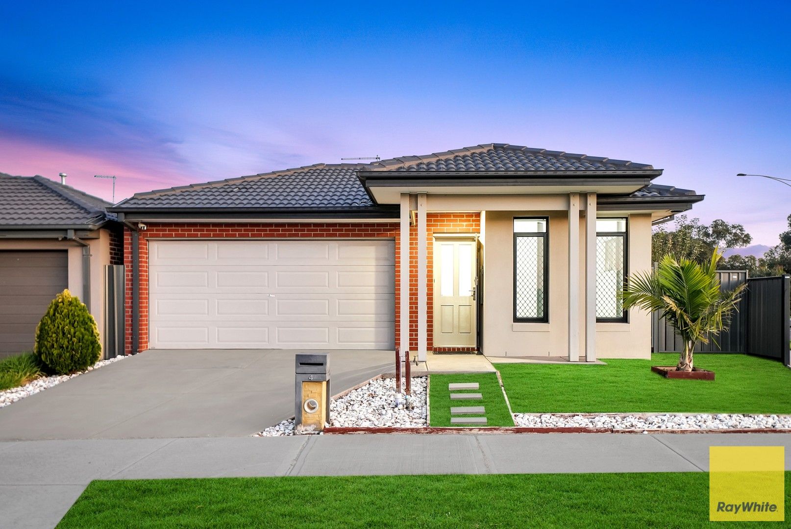4 bedrooms House in 4 Stanhope Road TARNEIT VIC, 3029