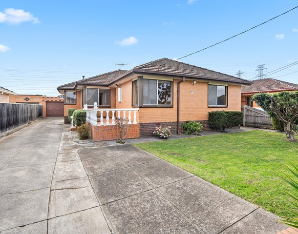 82 Tunaley Parade, Reservoir VIC 3073