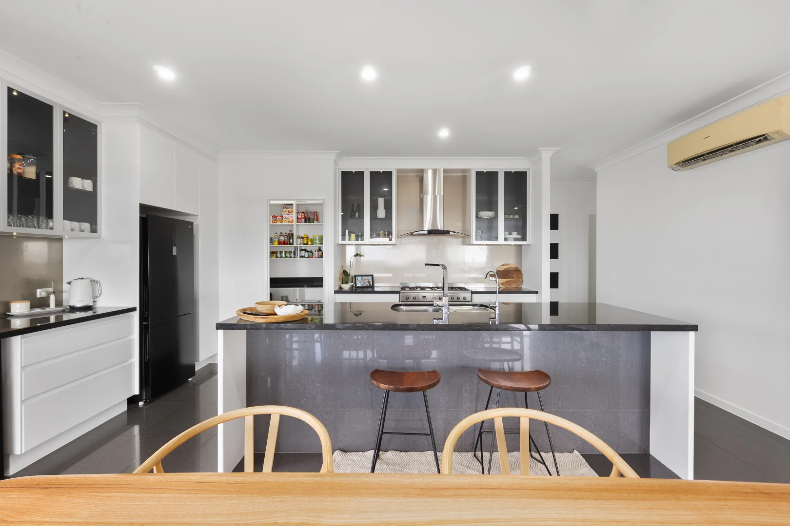 Additional image 6 of 11 Mont Blanc Place, Mount Louisa QLD 4814