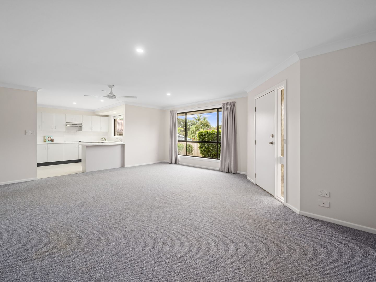 1/15 Sunbird Crescent, Boambee East NSW 2452, Image 2