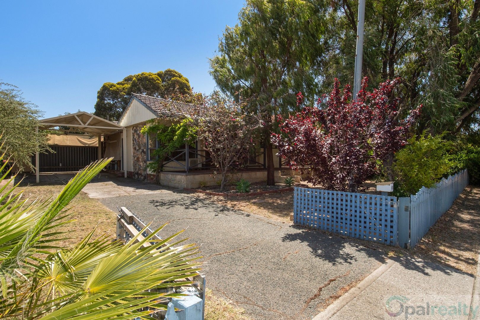 3 bedrooms House in 67 Currie Street WARNBRO WA, 6169