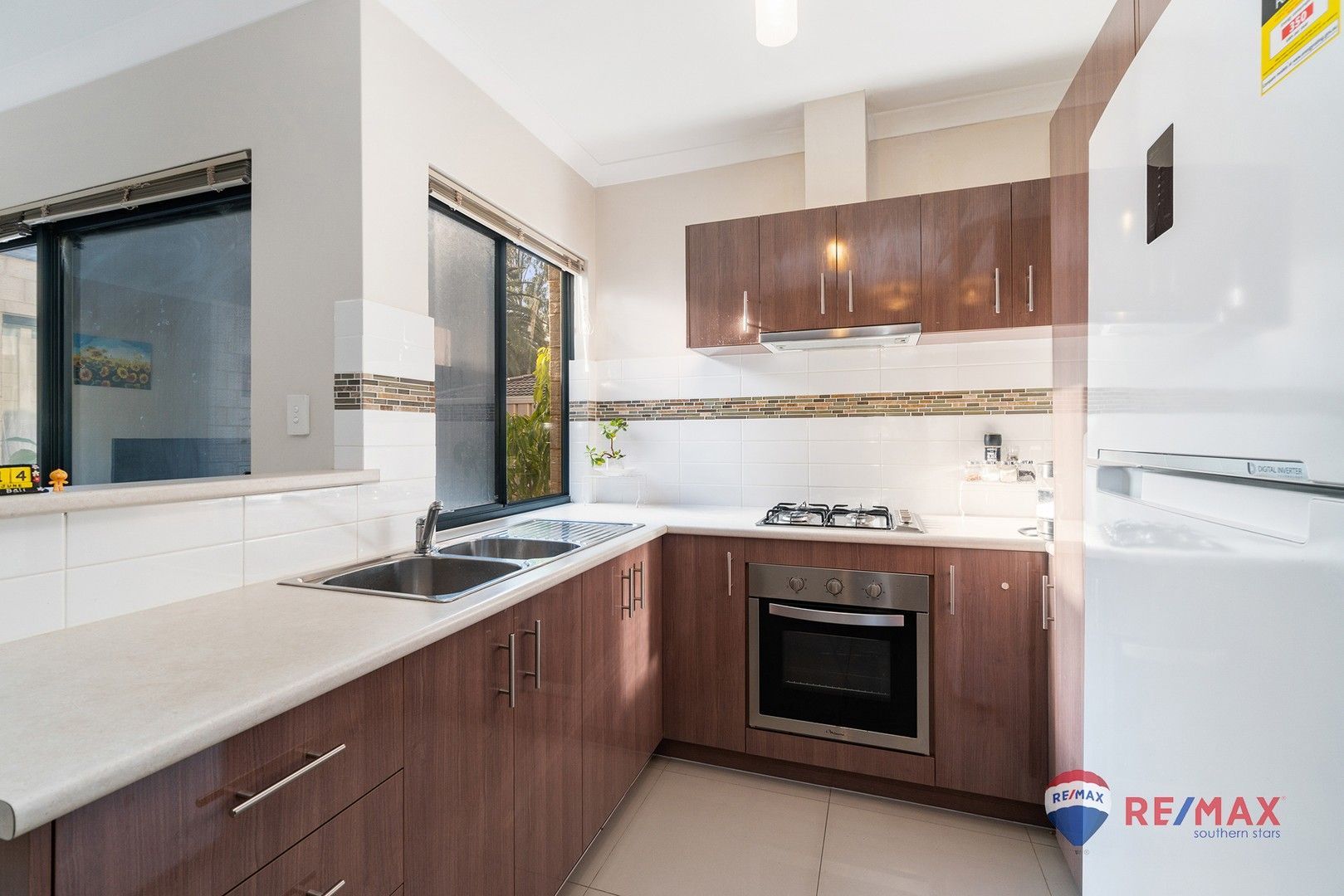 2/8 Central Tce, Beckenham WA 6107, Image 0