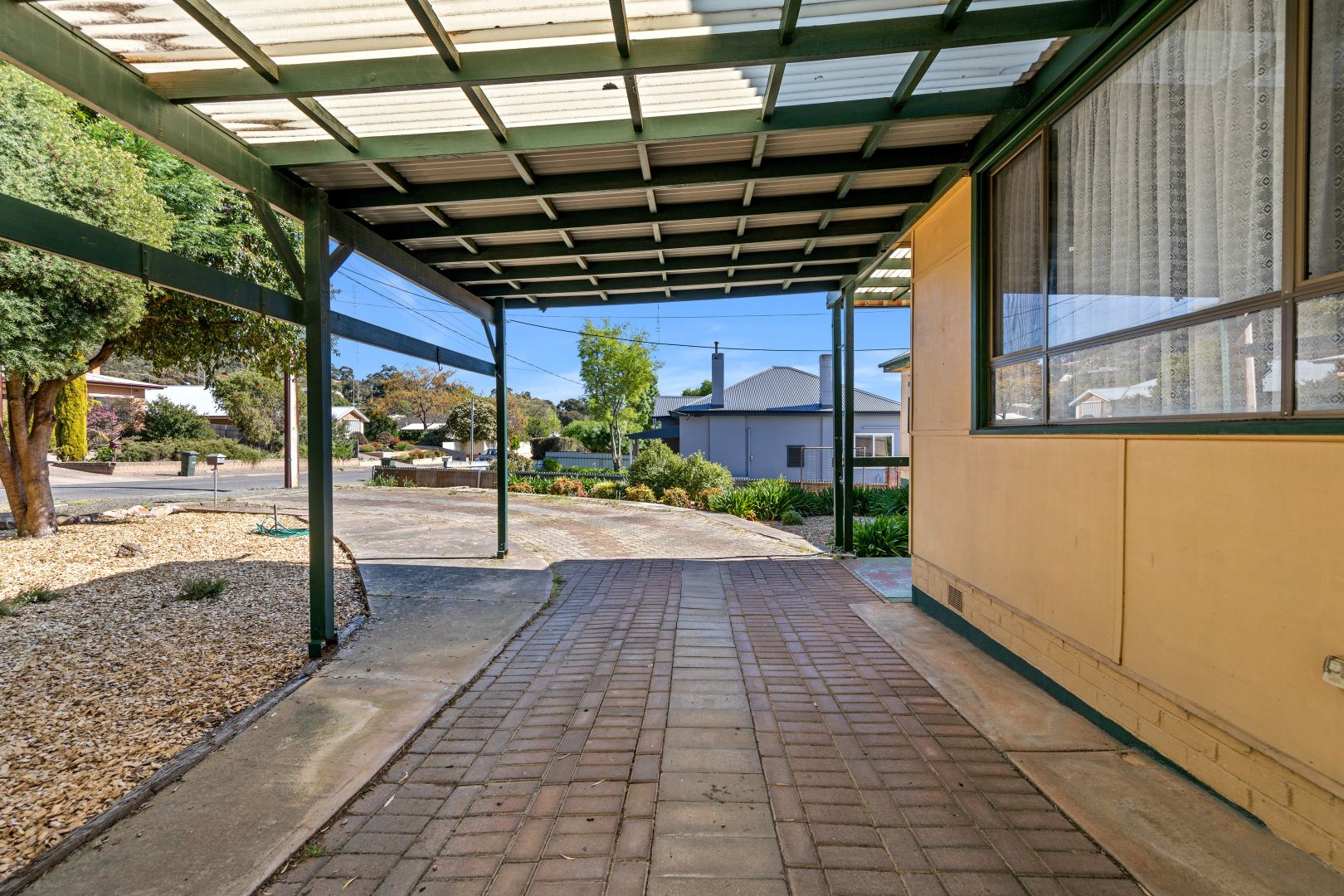 33 Agnes Street, Clare SA 5453, Image 2