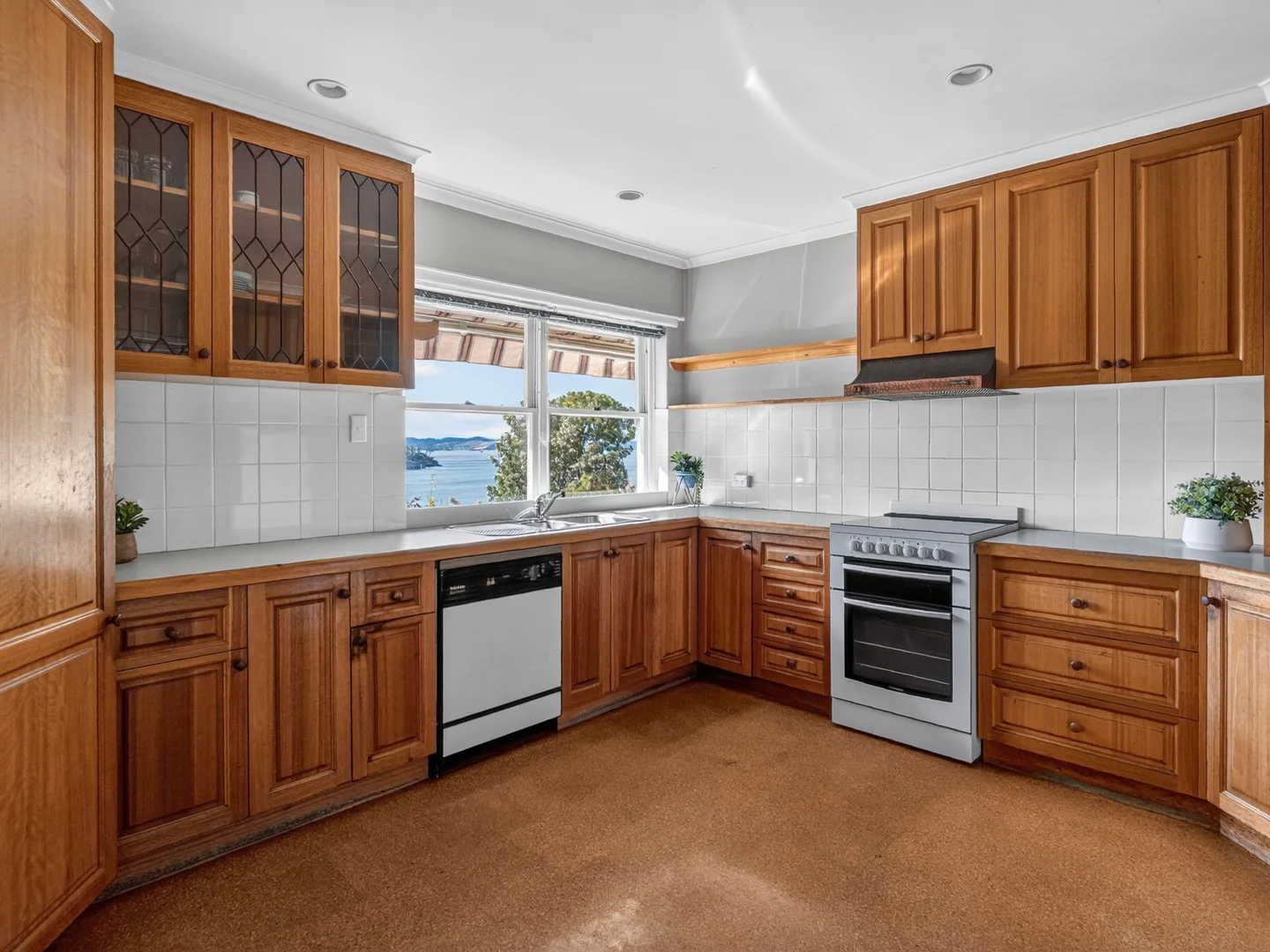 Additional image 8 of 60 Roslyn Avenue, Kingston Beach TAS 7050