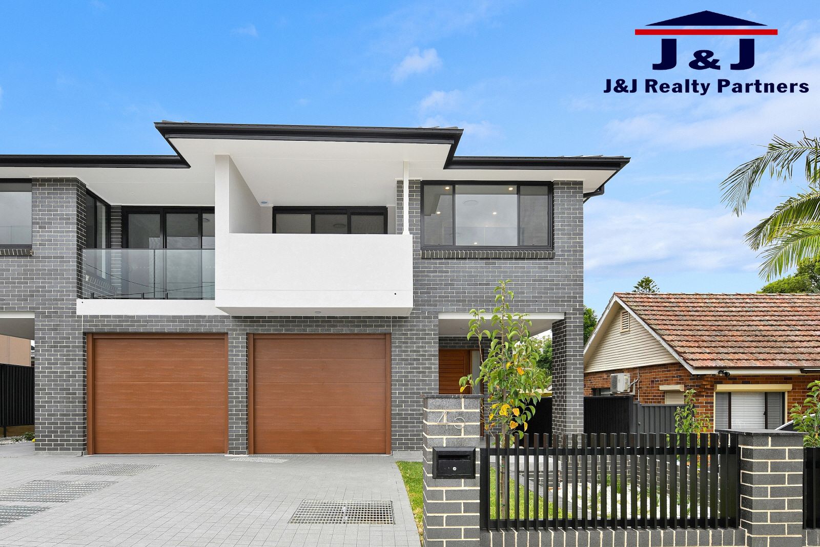 4 bedrooms Duplex in 45 Church Ave WESTMEAD NSW, 2145