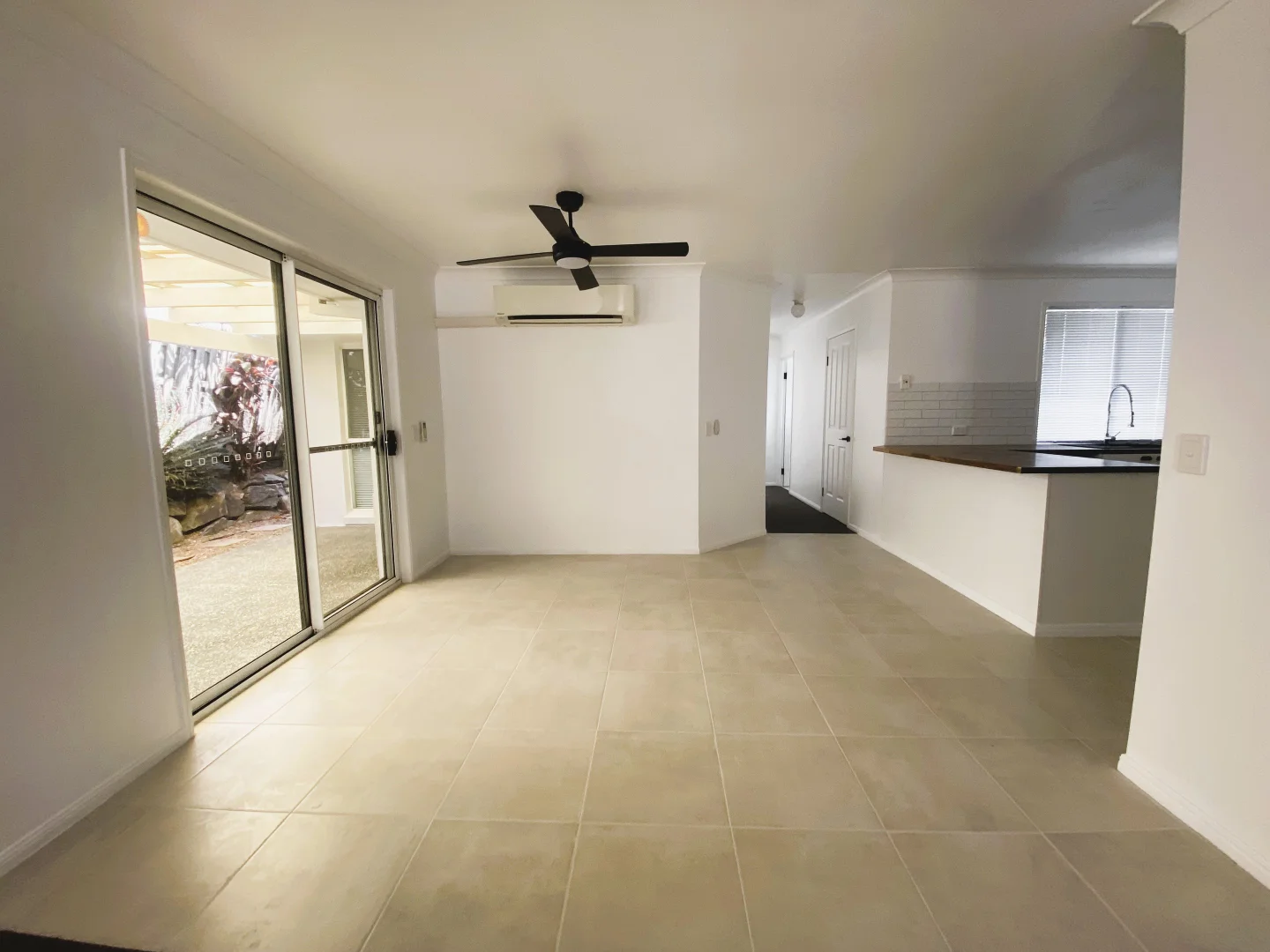 Additional image 3 of 1/136 Greenacre Drive, Parkwood QLD 4214