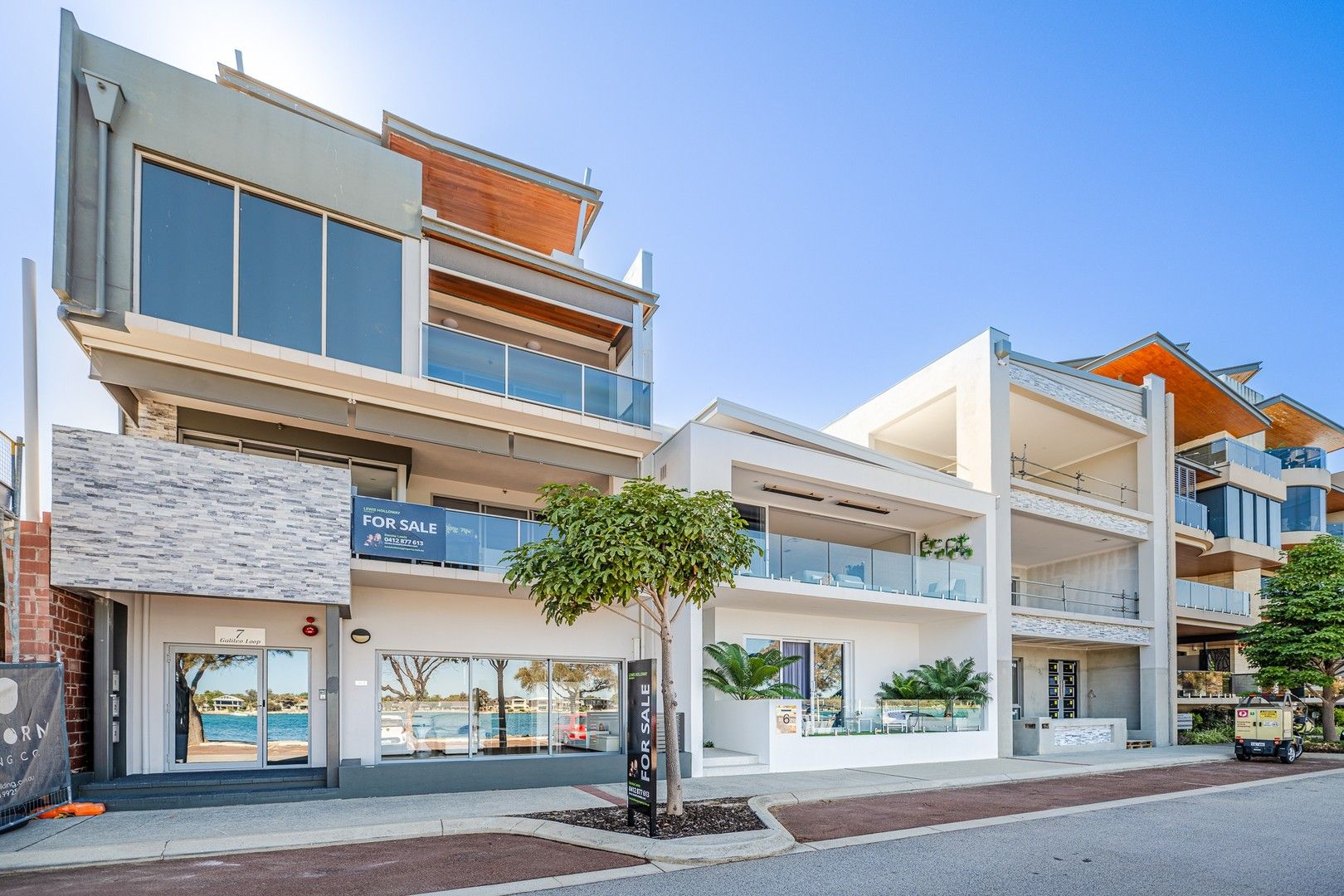 2/7 Galileo Loop, Mandurah WA 6210, Image 2