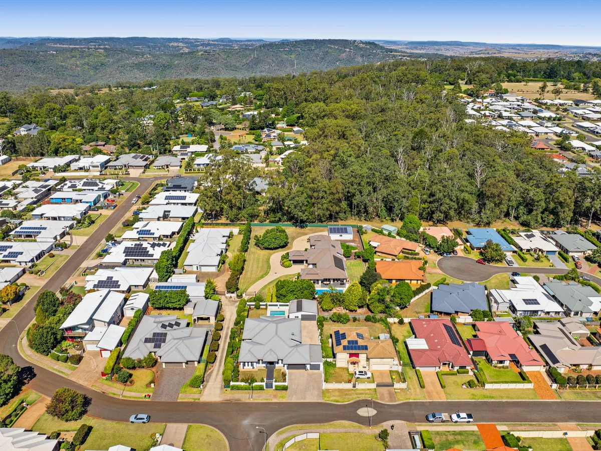 Additional image 23 of 53 Wood Drive, Middle Ridge QLD 4350