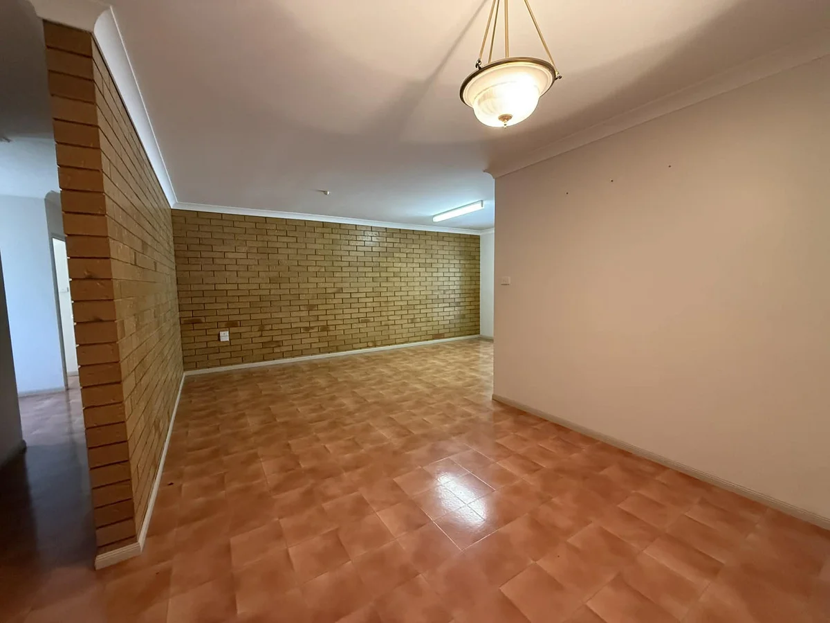 Additional image 11 of 12 Hastie Street, Mareeba QLD 4880