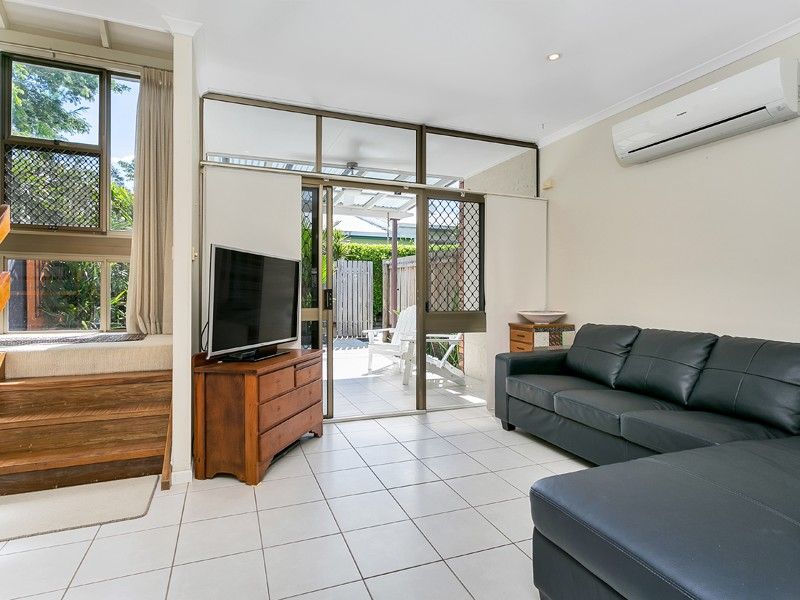 3/67 Woodward Street, Edge Hill QLD 4870, Image 2