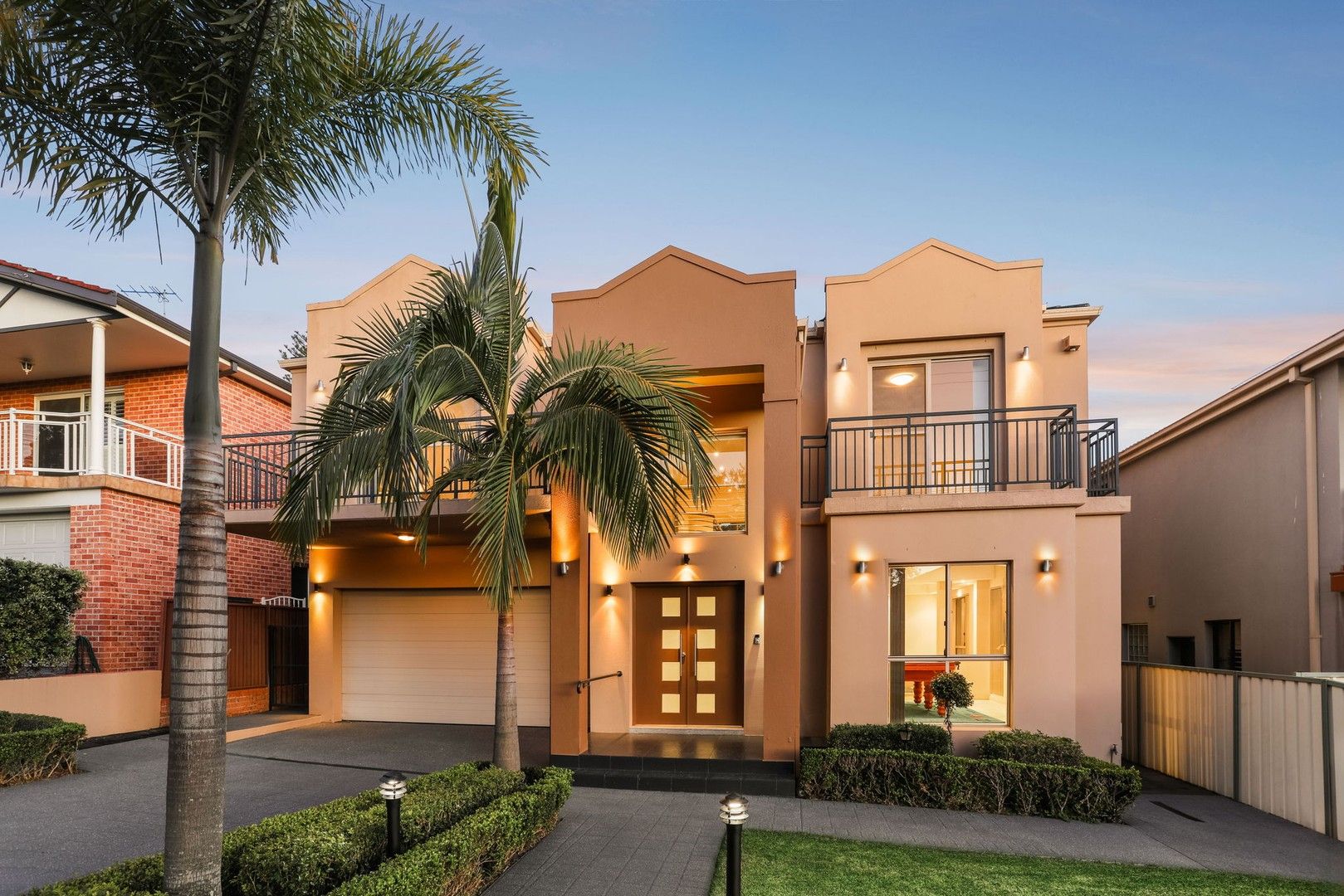 6 bedrooms House in 12 William Street SOUTH HURSTVILLE NSW, 2221