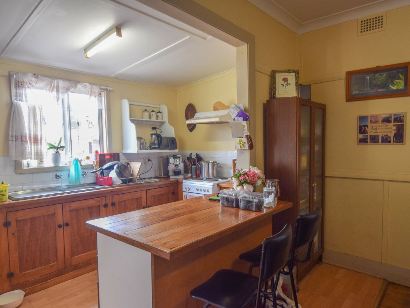 85 Nasmyth Street, Young NSW 2594, Image 2