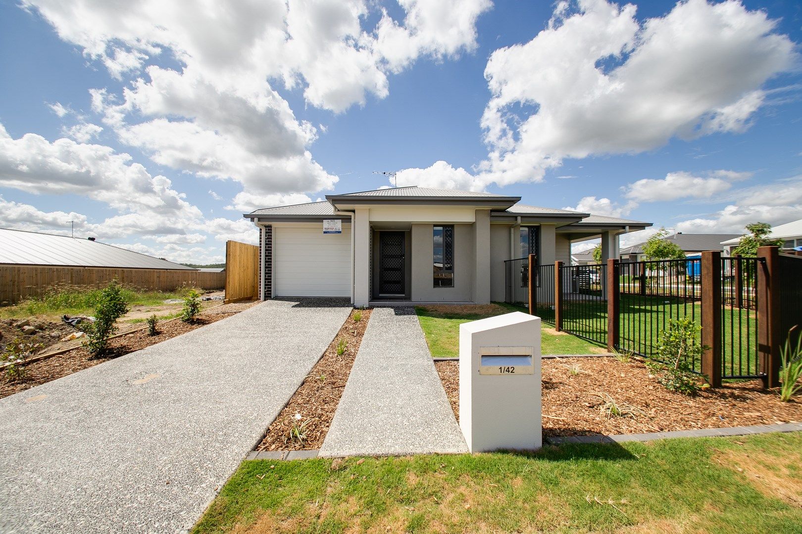 3 bedrooms House in 1/42 Homevale Drive SOUTH RIPLEY QLD, 4306