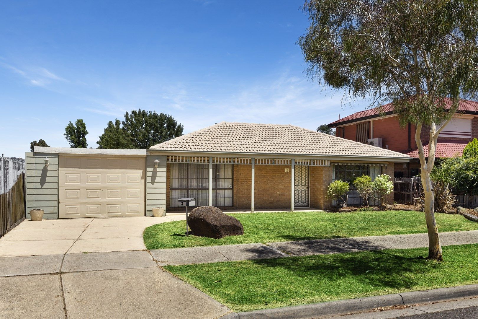 3 Newcombe Court, Mill Park VIC 3082, Image 0