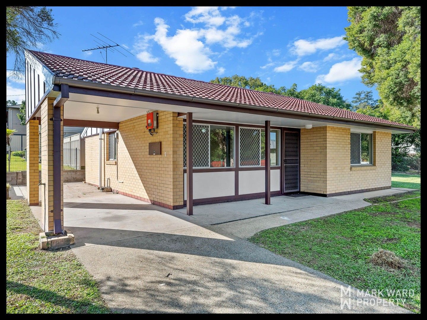 3 bedrooms House in 44 Tuckett Road SALISBURY QLD, 4107