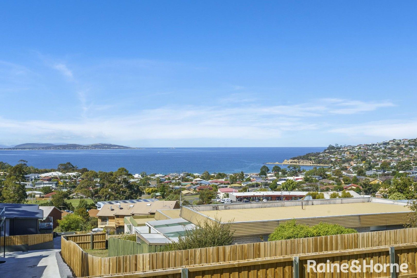 8/30 Pearl Place, Blackmans Bay TAS 7052, Image 0