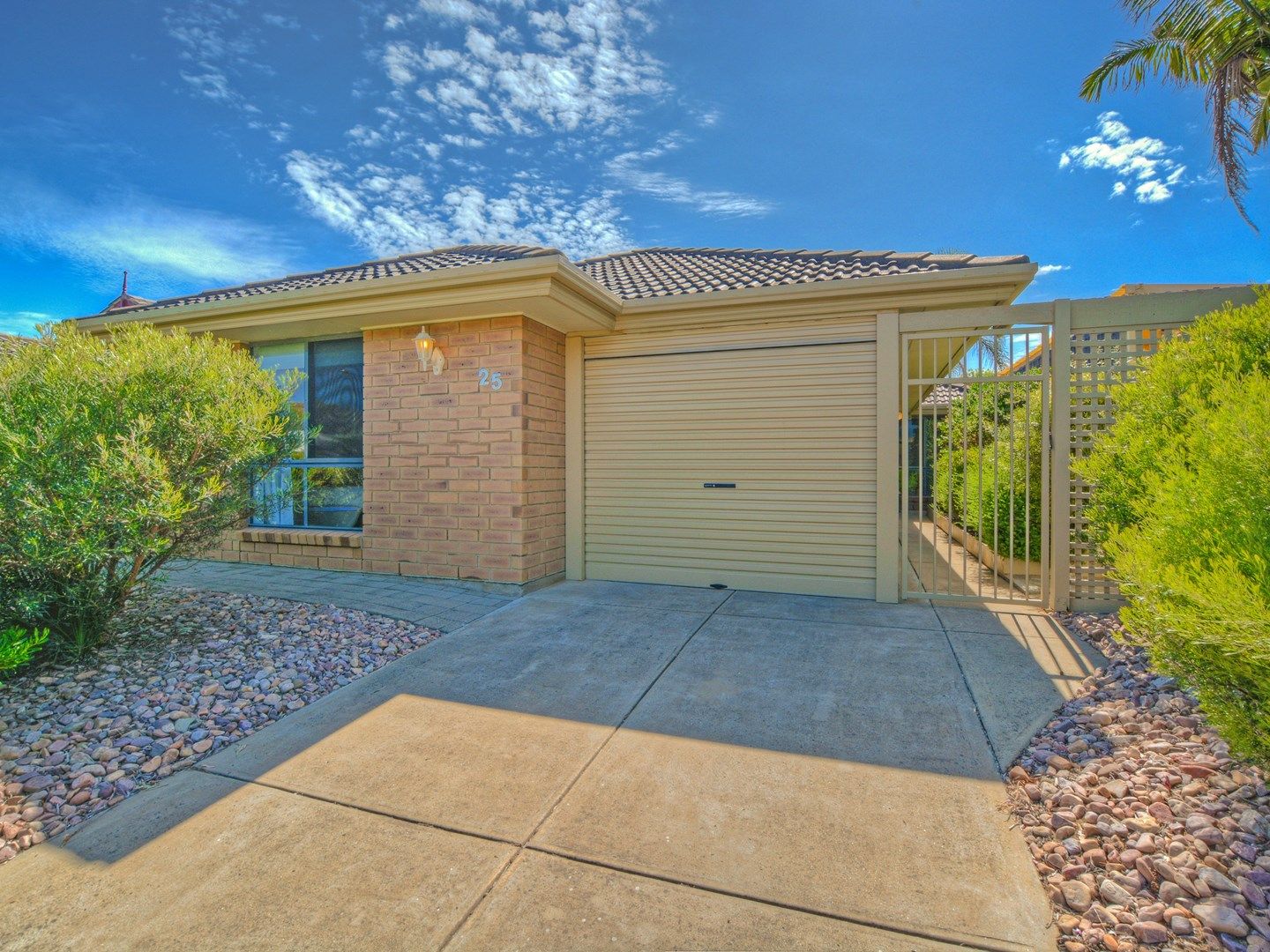 25 Shoalwater Close, Seaford Rise SA 5169, Image 0