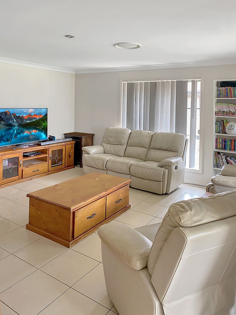 42 SOMMERFELD CRESCENT, Chinchilla QLD 4413, Image 2