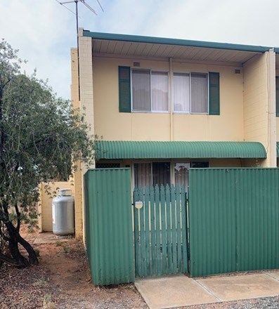 2 bedrooms Townhouse in 1/5 Hakea Street KAMBALDA WEST WA, 6442