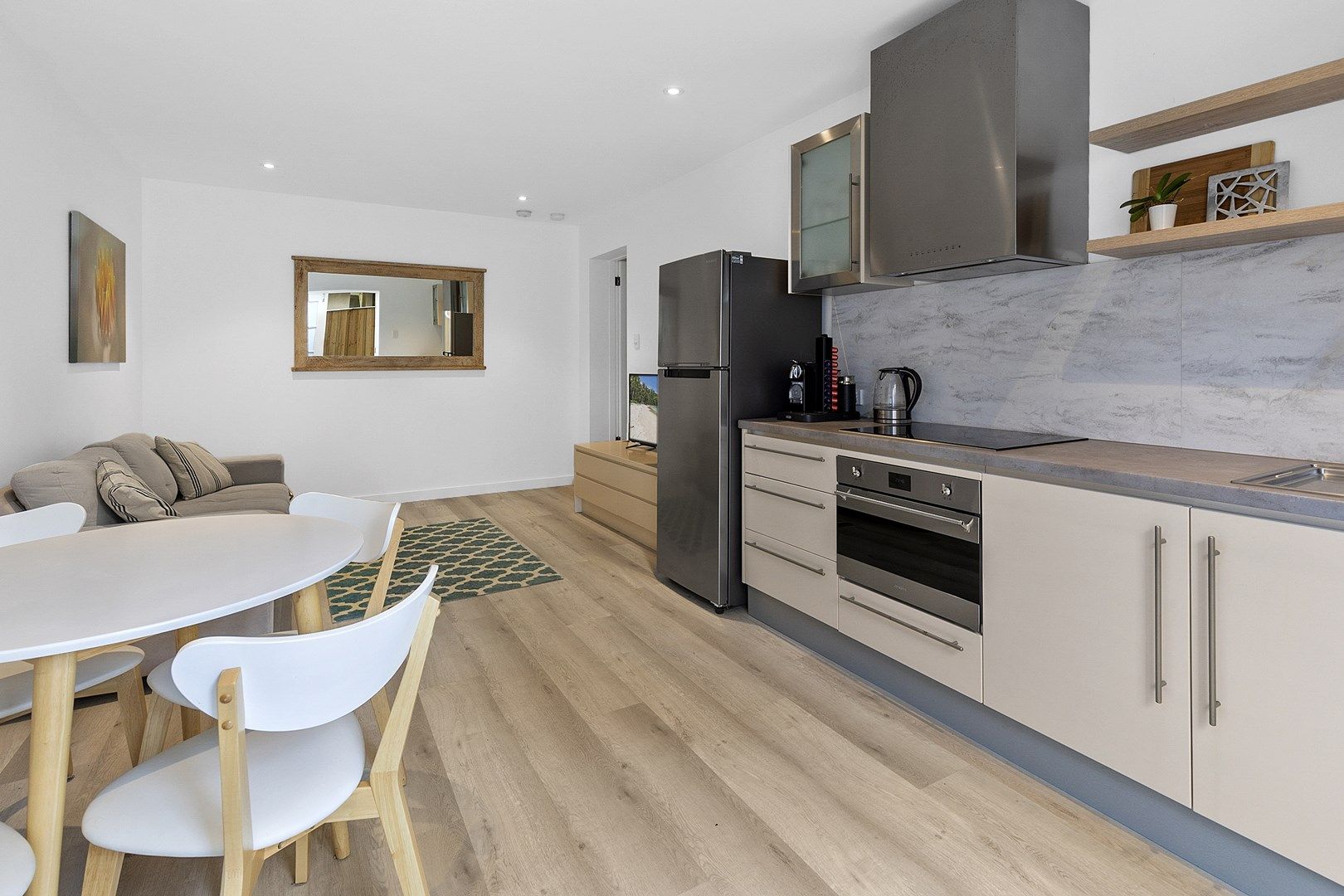 1 bedrooms Studio in 14a Kens Road FRENCHS FOREST NSW, 2086