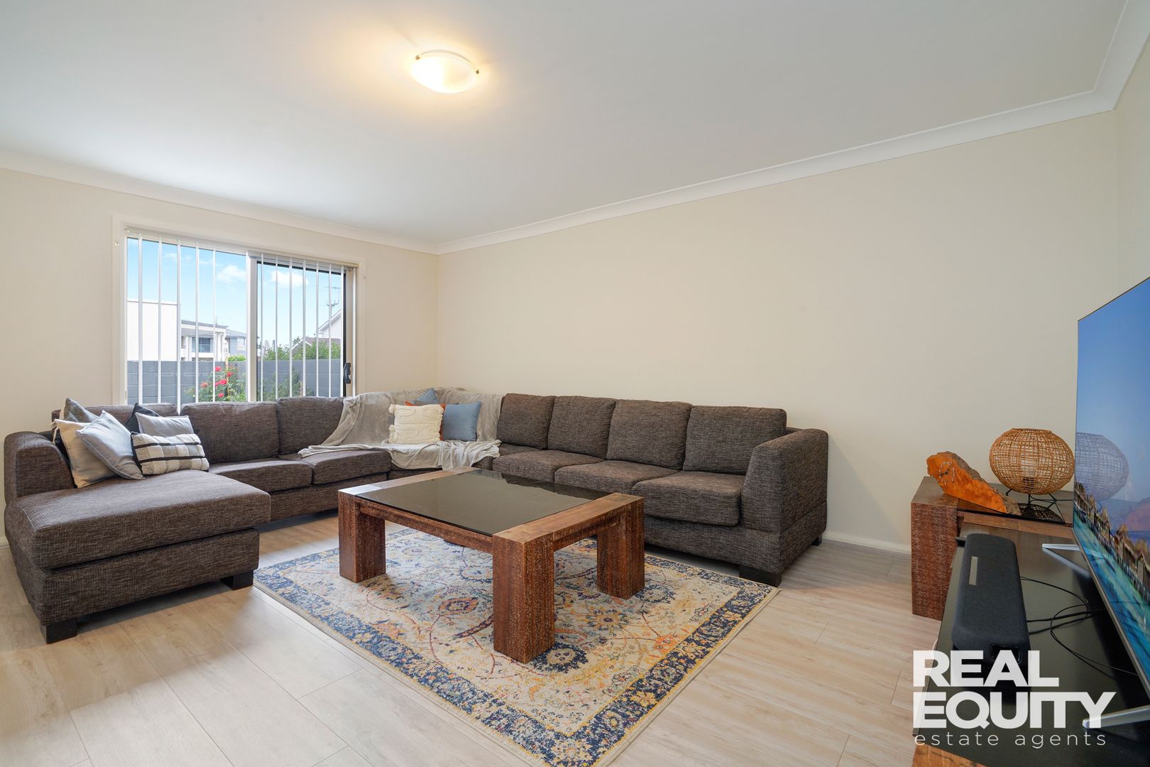 8/243 Epsom Road, Chipping Norton NSW 2170, Image 1