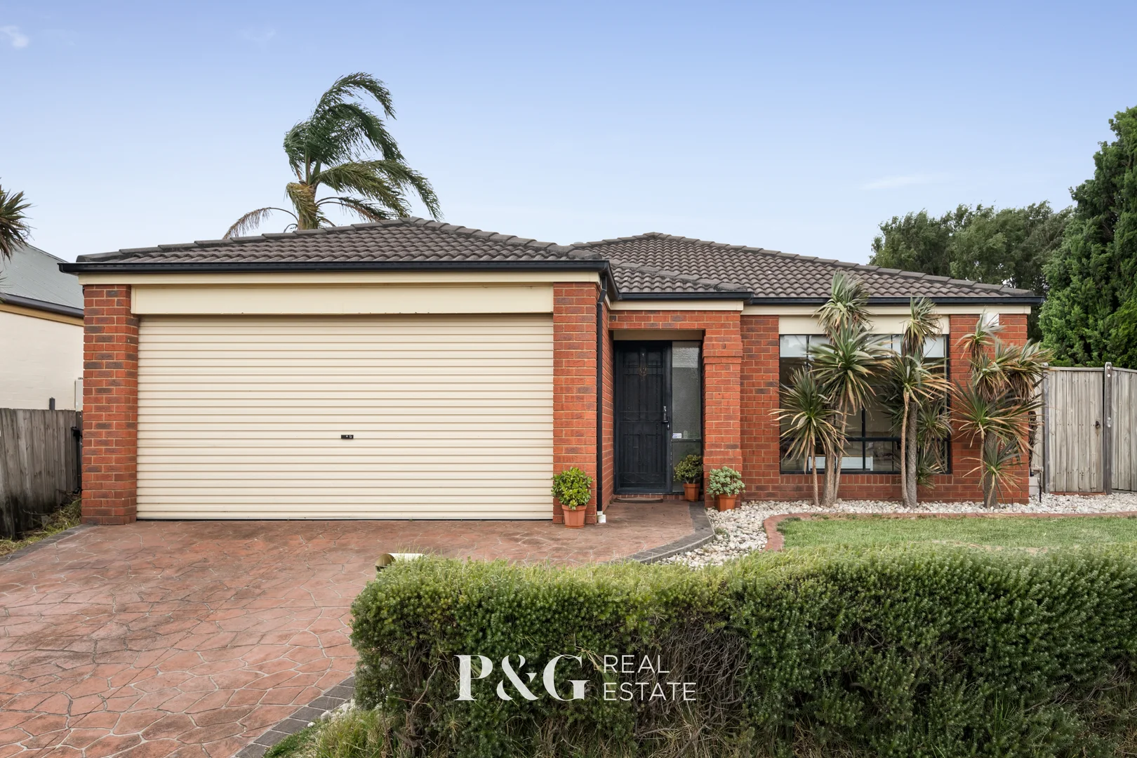 16 Norwegian Way, Narre Warren South VIC 3805