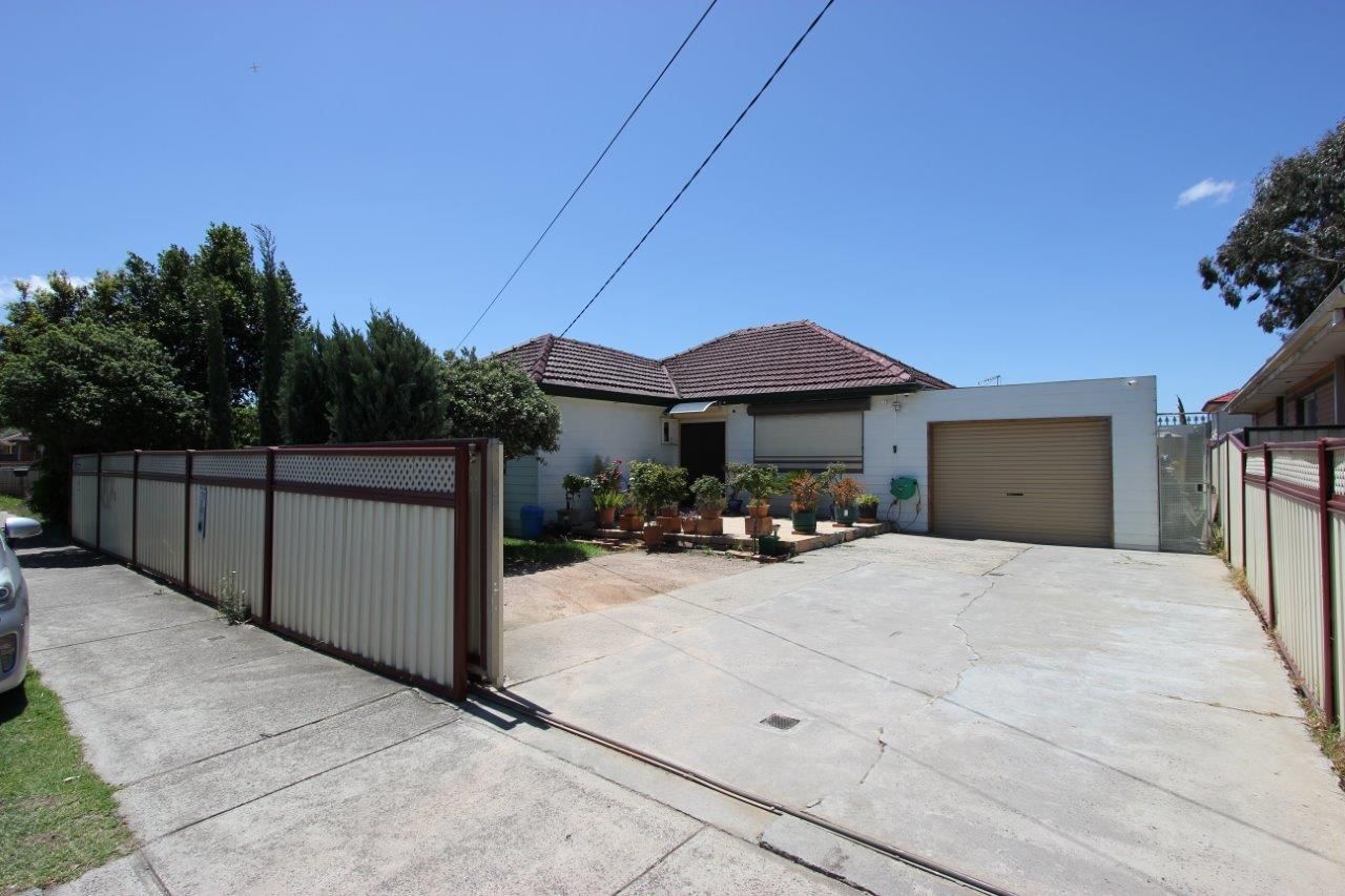 104 Mcintyre Road, Sunshine North VIC 3020 House For Sale Domain