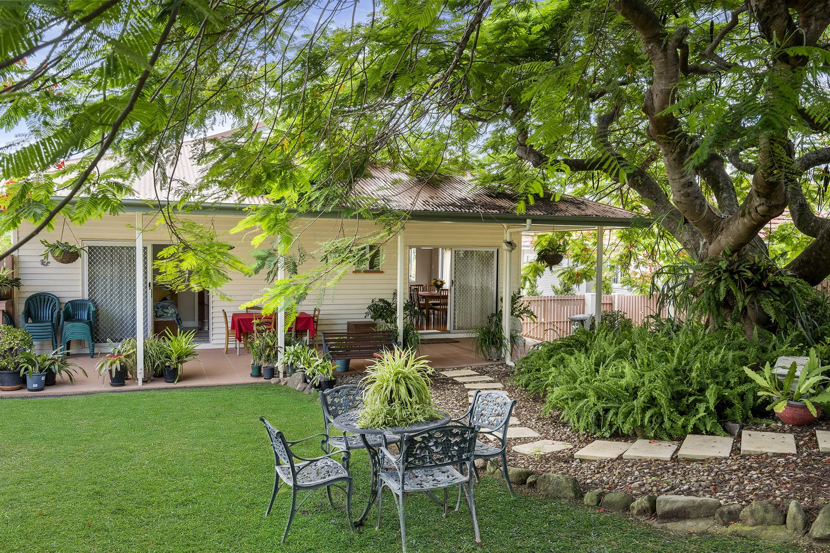 Additional image 13 of 38 Eric Road, Holland Park QLD 4121