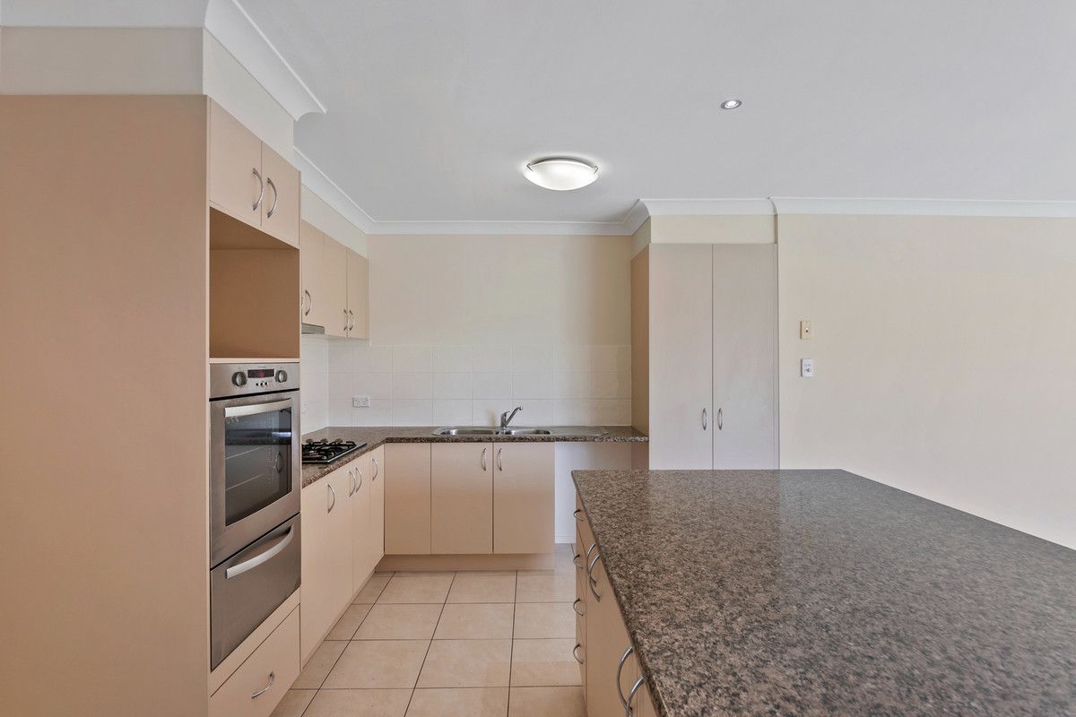 3 Satinash Way, Flinders View QLD 4305, Image 2