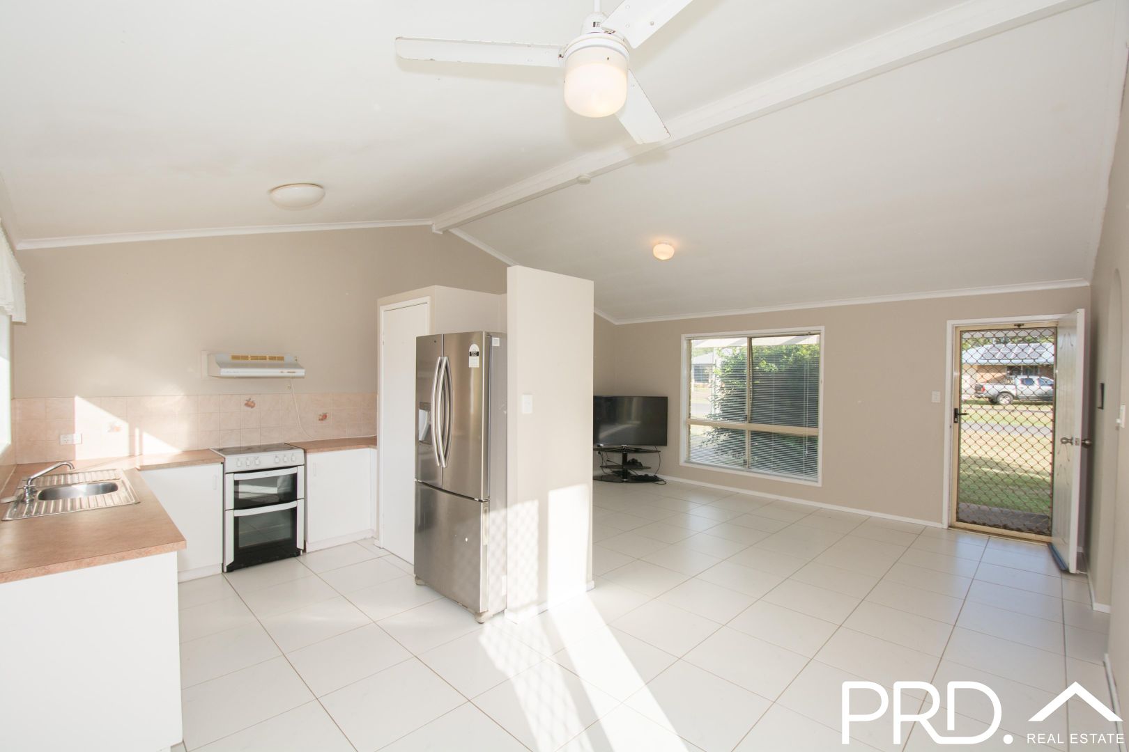 44 Grevillea Avenue, Innes Park QLD 4670, Image 1