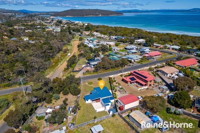 Picture of 8 Ridge Road, DODGES FERRY TAS 7173