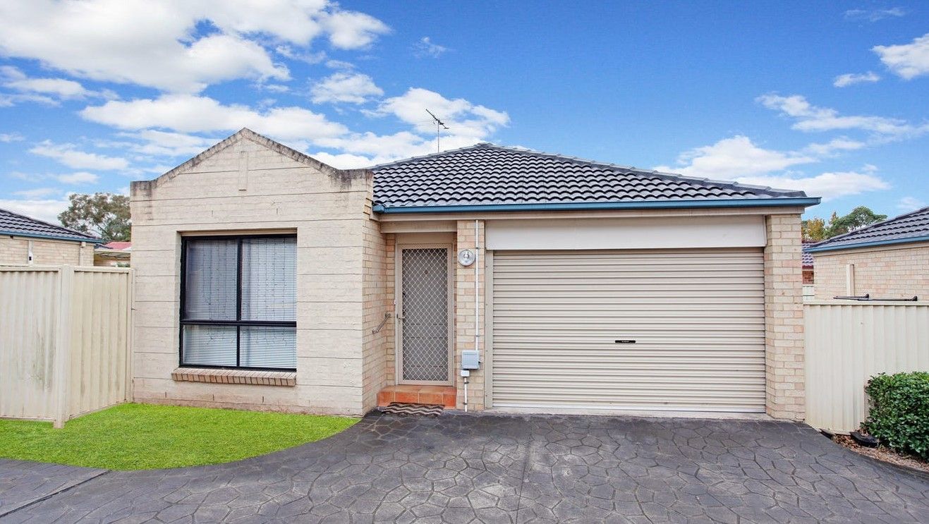 2 bedrooms Apartment / Unit / Flat in 6/5-7 Bando Road GIRRAWEEN NSW, 2145