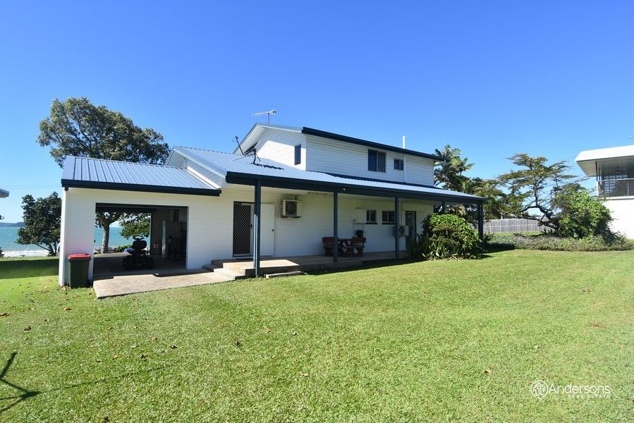 10 Kennedy Esplanade, South Mission Beach QLD 4852, Image 2