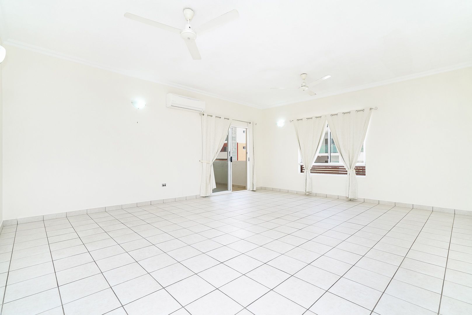 14/37 Sunset Drive, Coconut Grove NT 0810, Image 2