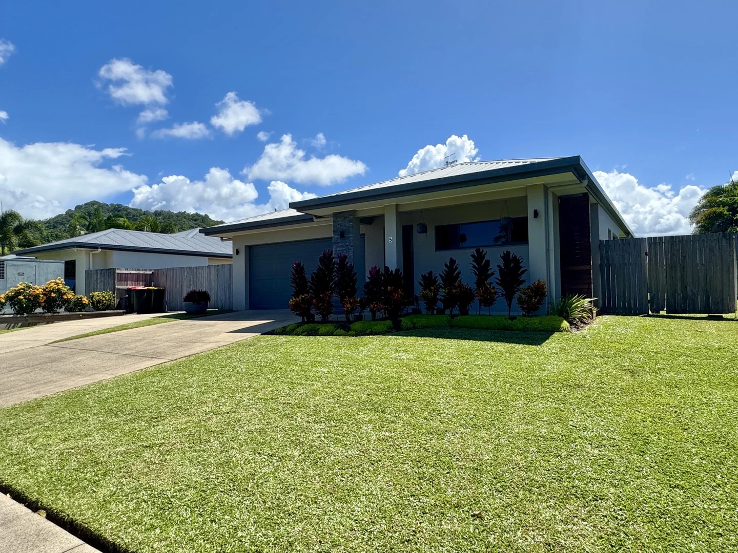 5 Bayil Drive, Bonnie Doon QLD 4873