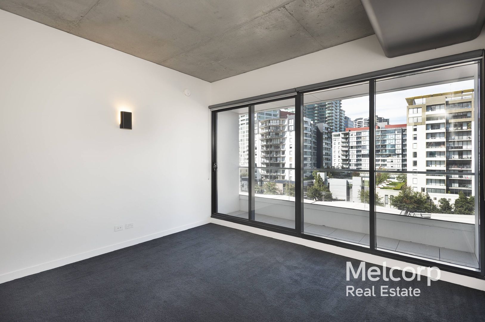 512/65 Coventry Street, Southbank VIC 3006, Image 2