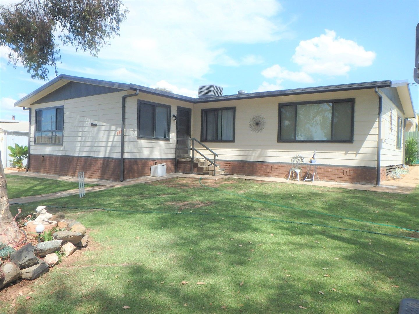 118 William Street, Gundagai NSW 2722, Image 0