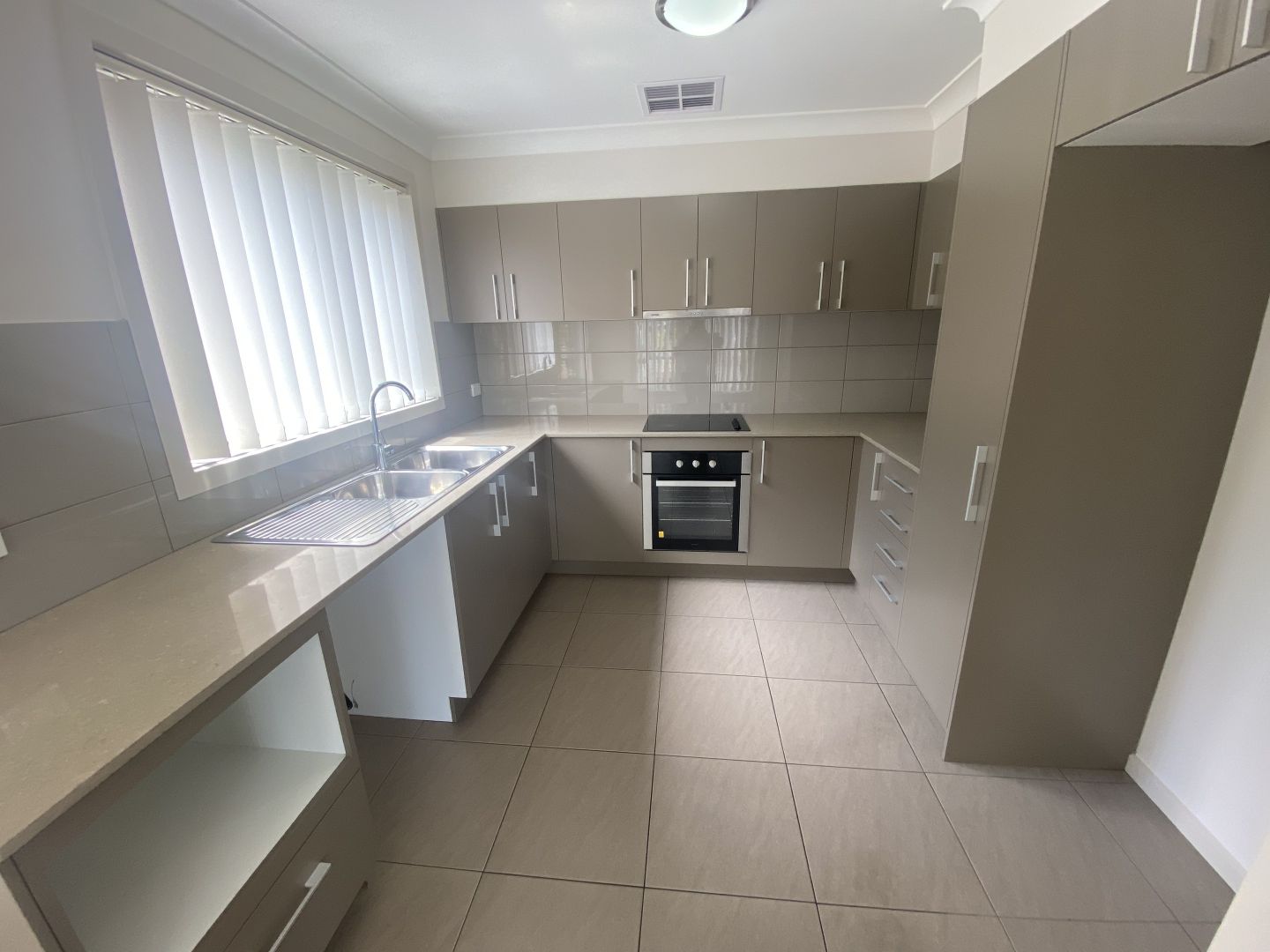 1/107-109 Woodlands Road, Liverpool NSW 2170, Image 2