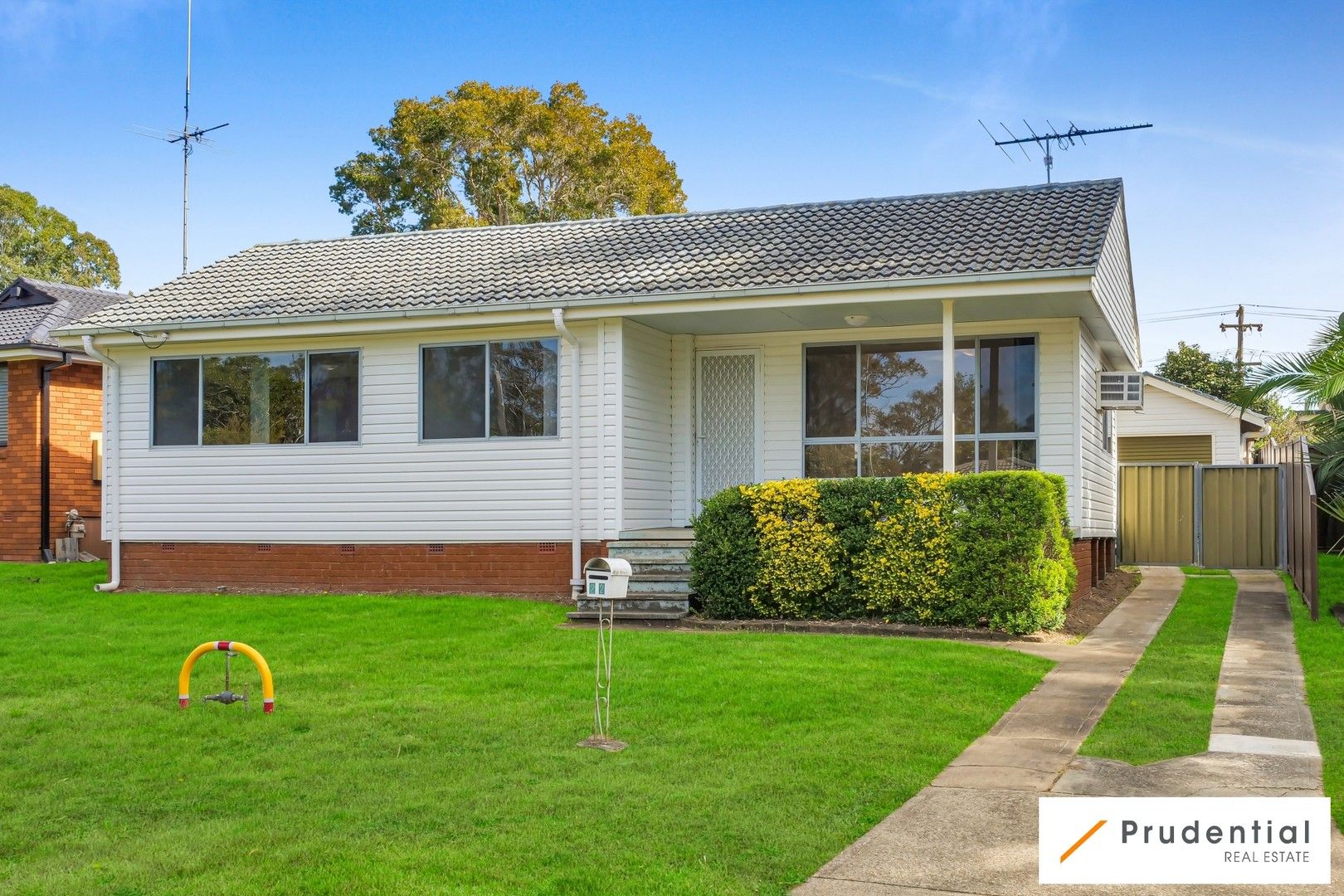 3 bedrooms House in 22 Brisbane Road CAMPBELLTOWN NSW, 2560