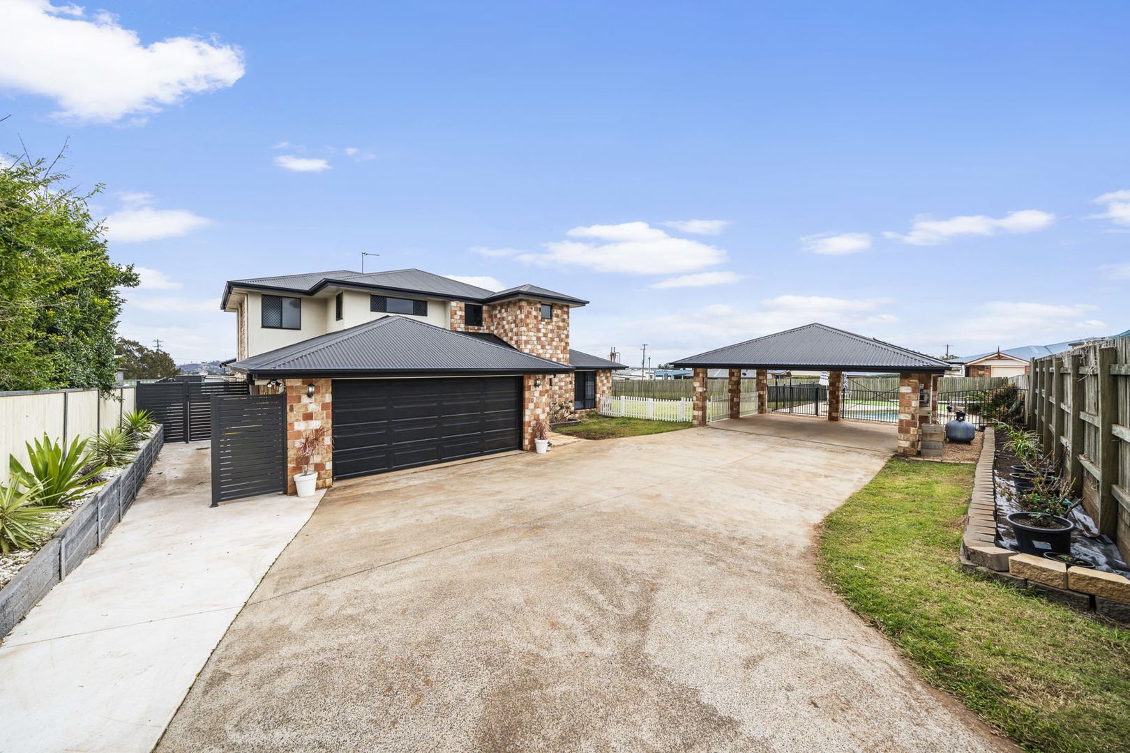 21 Melody Drive, Harristown QLD 4350, Image 2