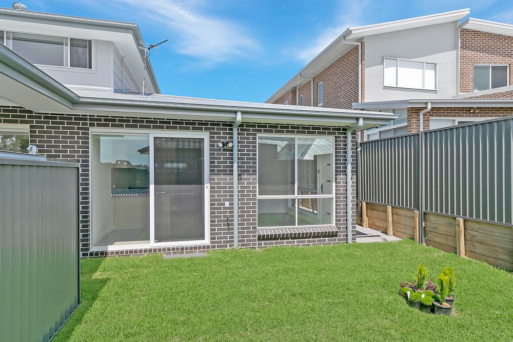 2 bedrooms House in 26A Pipeclay Road NORTH KELLYVILLE NSW, 2155