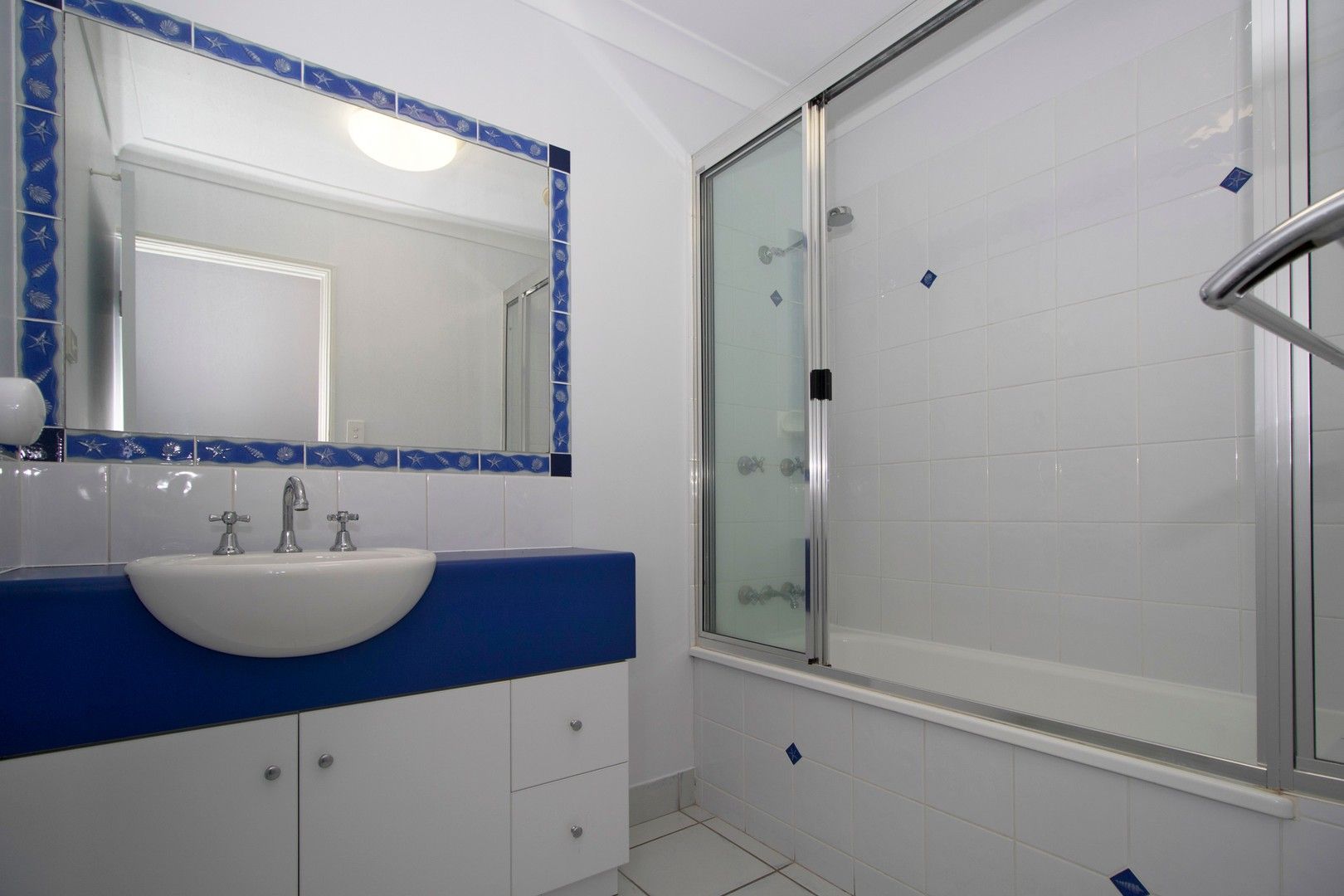 13 Scarisbrick Drive, Kirwan QLD 4817 House For Rent Domain