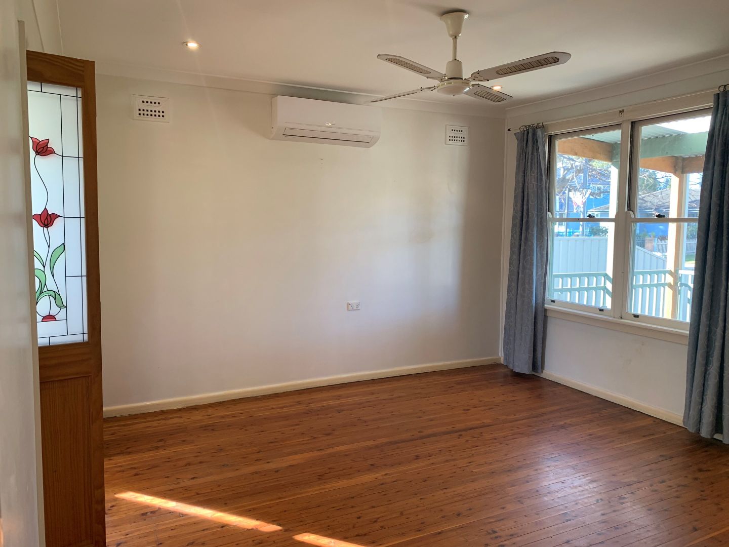 91 Derna Road, Holsworthy NSW 2173 House For Rent 450 Domain